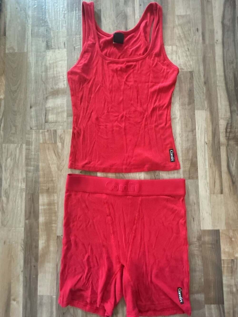Comfrt Ribbed Lounge Set Size L Red Tank Top and Shorts